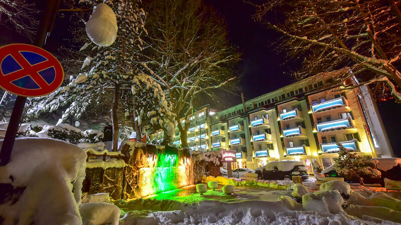 Oylat Çağlayan Otel